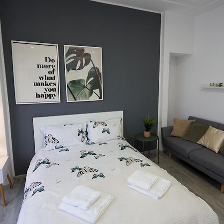 Modern Apartment In The Heart Of بوخارست المظهر الخارجي الصورة